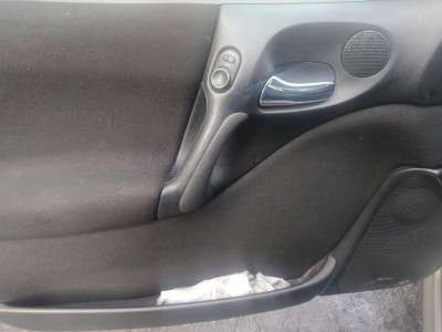 OPEL VECTRA B BERLINA