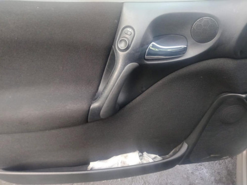  OPEL VECTRA B BERLINA 