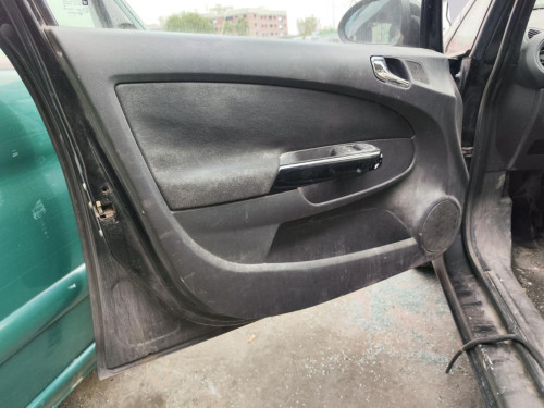 GUARNECIDO PUERTA DELANTERA IZQUIERDA Opel CORSA D 
