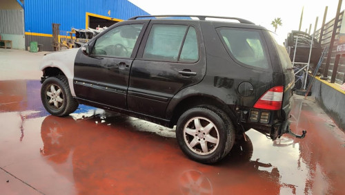  MERCEDES-BENZ CLASE ML (BM 163) 