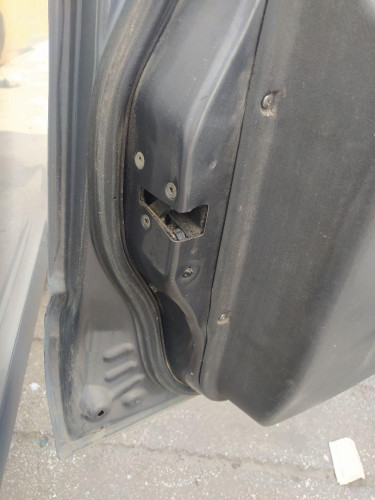 CERRADURA PUERTA DELANTERA IZQUIERDA Mitsubishi SPACE STAR (DG0) 
