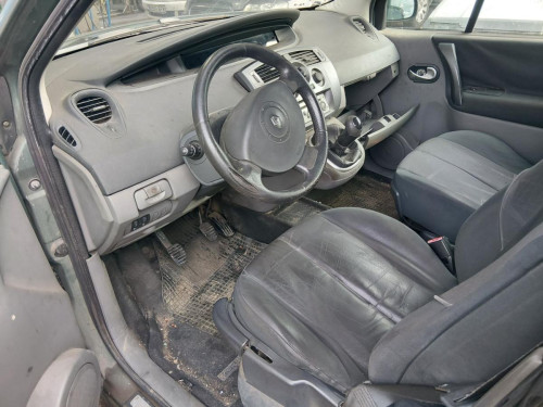RENAULT SCENIC II (JM) — автомобиль-донор на запчасти 