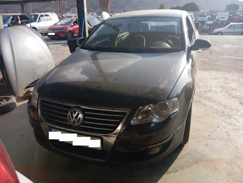  VOLKSWAGEN PASSAT BERLINA (3C2) 