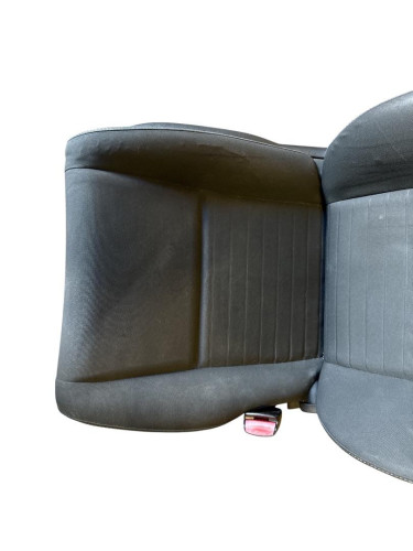 ASIENTO DELANTERO DERECHO Renault MEGANE III BERLINA 5P 