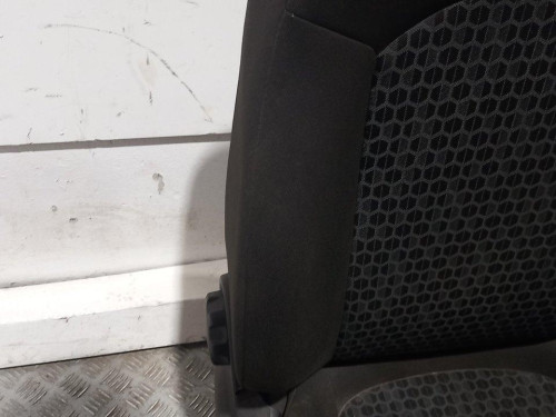  ASIENTO DELANTERO DERECHO OPEL CORSA E 