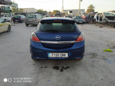 OPEL ASTRA H GTC