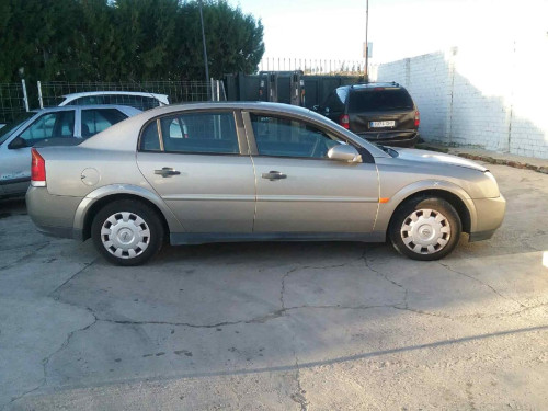  OPEL VECTRA C BERLINA 