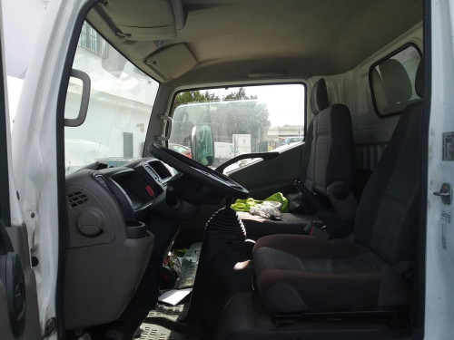  NISSAN CABSTAR 