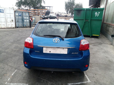 TOYOTA AURIS (E15)