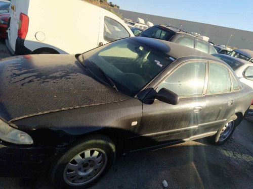  AUDI A4 BERLINA (B5) 