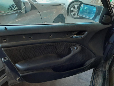 BMW SERIE 3 BERLINA (E46)