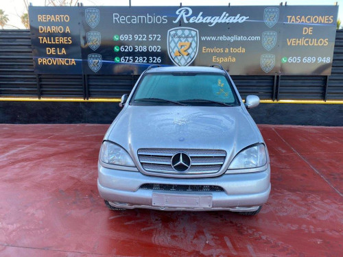  MERCEDES-BENZ CLASE ML (BM 163) 