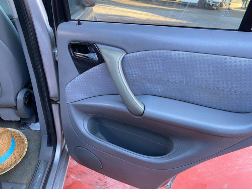 MERCEDES-BENZ CLASE ML (BM 163) — vehículo donante para recambios 
