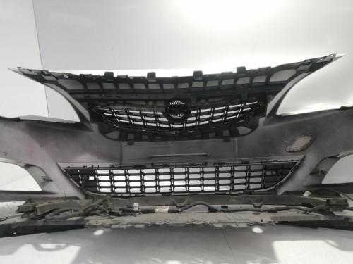  PARAGOLPES DELANTERO OPEL ASTRA J BERLINA 5P 