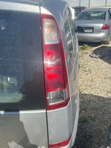 PILOTO TRASERO DERECHO OPEL MERIVA 