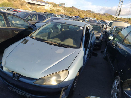  PUERTA DELANTERA IZQUIERDA PEUGEOT 206 