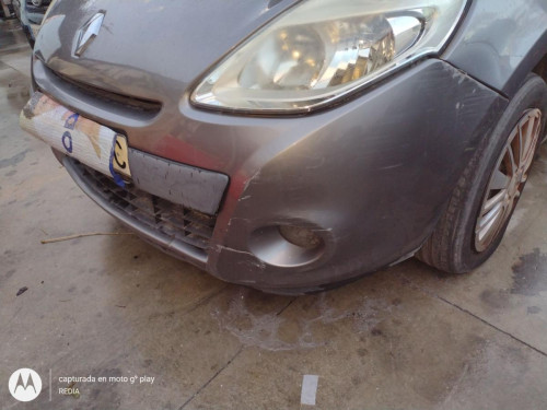 PARAGOLPES DELANTERO Renault CLIO III 
