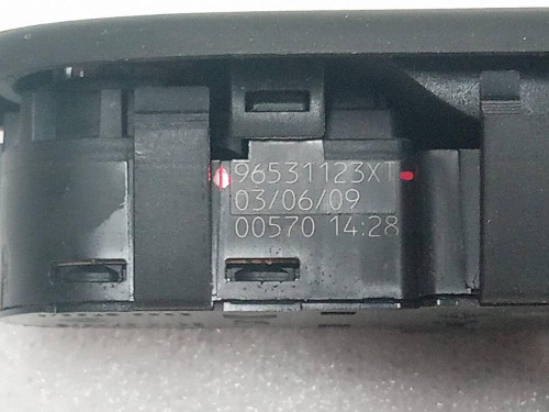 MANDO ELEVALUNAS DELANTERO IZQUIERDO Peugeot 307 BREAK/ SW (S2) 