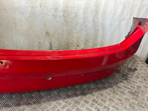 PARAGOLPES TRASERO 