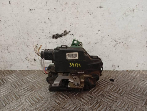 CERRADURA PUERTA DELANTERA IZQUIERDA 
