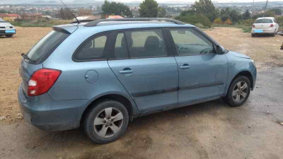 SKODA FABIA (5J2)