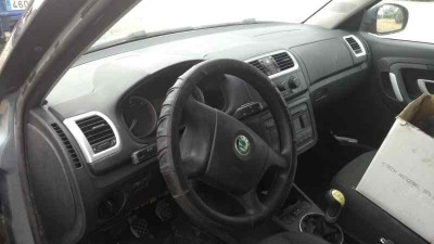 SKODA FABIA (5J2)