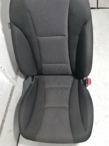  ASIENTO DELANTERO DERECHO HYUNDAI I30 (GD) 