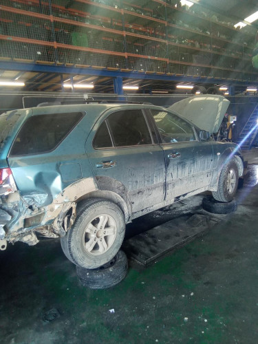  KIA SORENTO (BL) 
