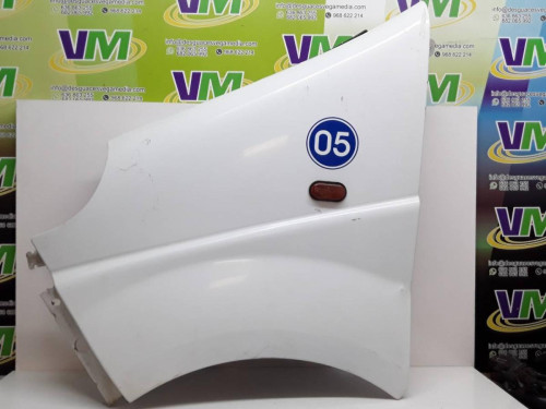 ALETA DELANTERA IZQUIERDA 
