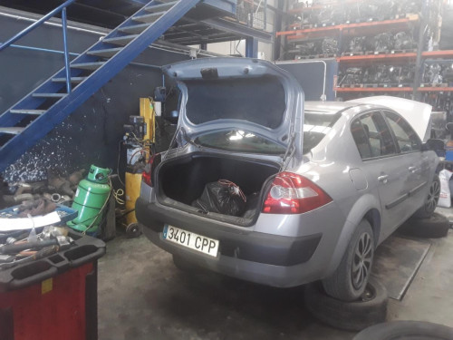  RENAULT MEGANE II CLASSIC BERLINA 