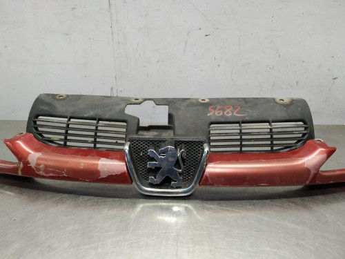  REJILLA DELANTERA PEUGEOT 206 
