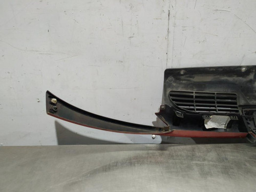  REJILLA DELANTERA PEUGEOT 206 