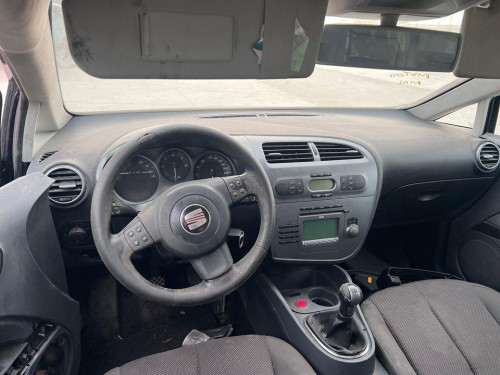  SEAT LEON (1P1) 