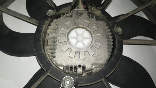 ELECTROVENTILADOR Volkswagen PASSAT BERLINA (3C2) 