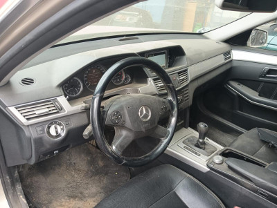 MERCEDES-BENZ CLASE E (BM 212) FAMILIAR
