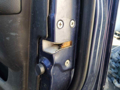 CERRADURA PUERTA DELANTERA DERECHA