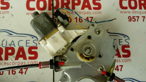 ELEVALUNAS DELANTERO DERECHO Nissan MICRA (K12E) 