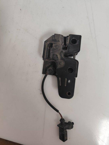  CERRADURA CAPO VOLKSWAGEN POLO IV (9N1) 
