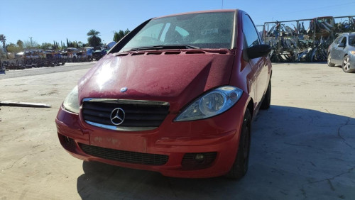 MERCEDES-BENZ CLASE A (BM 169) 