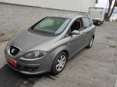 SEAT TOLEDO (5P2)