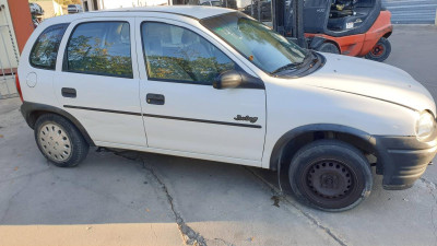 OPEL CORSA B