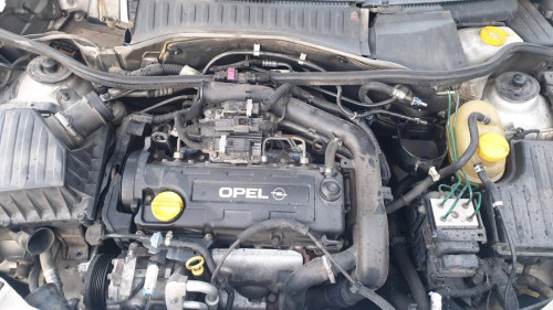  OPEL CORSA C 