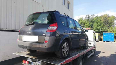 RENAULT SCENIC II (JM)