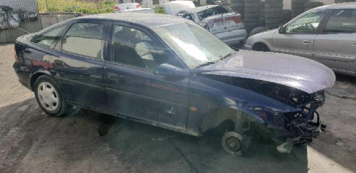 OPEL VECTRA B BERLINA — автомобиль-донор на запчасти 