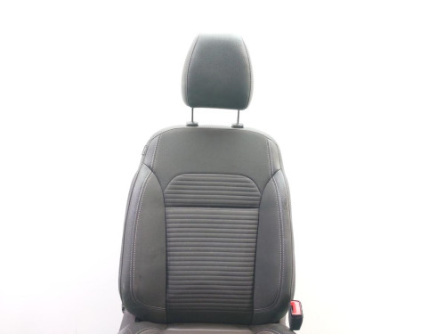 ASIENTO DELANTERO DERECHO Ford KUGA (CBS) 
