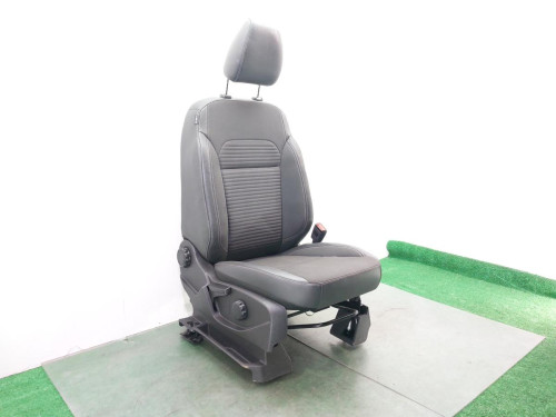 ASIENTO DELANTERO DERECHO Ford KUGA (CBS) 