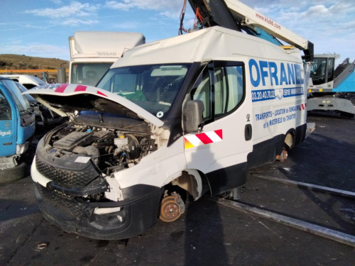  IVECO DAILY FURGON 