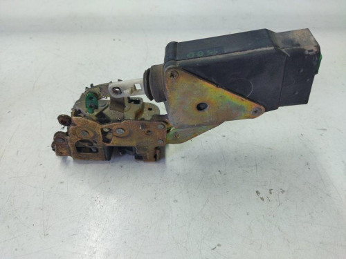 CERRADURA PUERTA TRASERA IZQUIERDA Volvo S40 BERLINA 