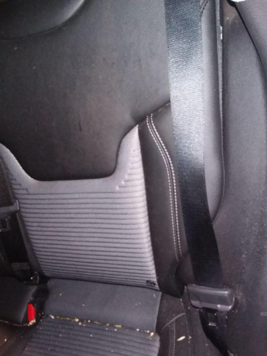 CINTURON SEGURIDAD TRASERO DERECHO JEEP COMPASS (M7) 