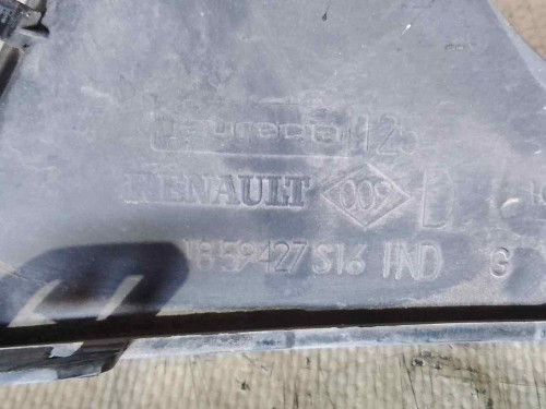 MOLDURA ANTINIEBLA DERECHA RENAULT CLIO III 
